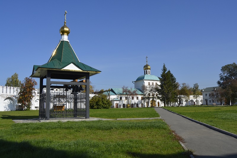 Далматовский мужской монастырь.